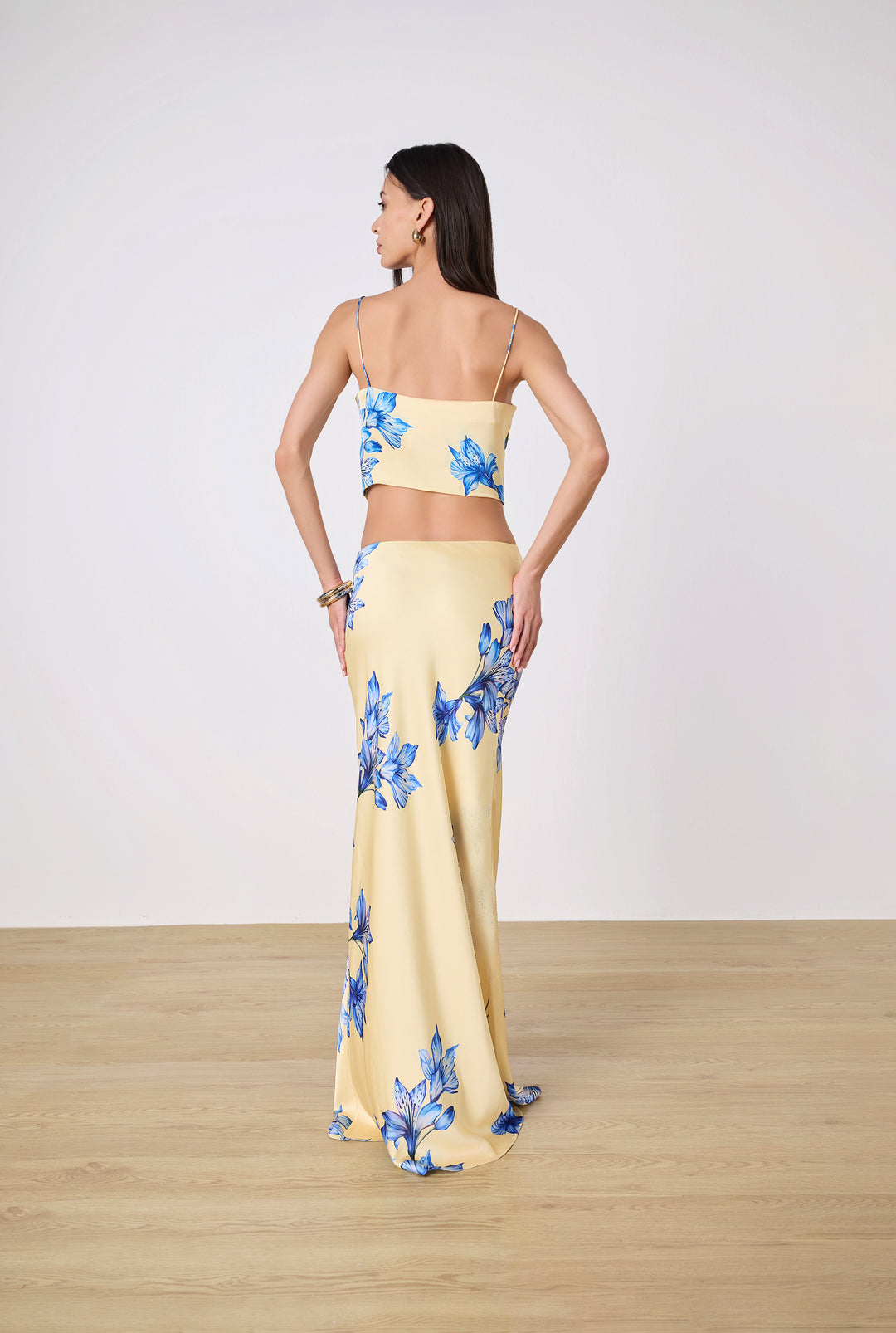 FLUR SCARF COWL TOP BY ROCOCO SAND