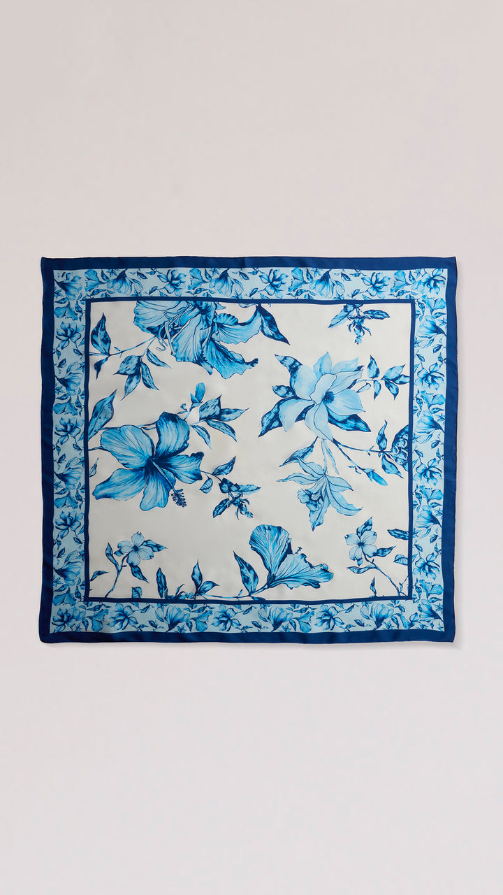 Milo Scarf - Rococo Sand